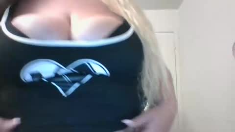 karamelbaby89 online show from 05/13/26, 01:14