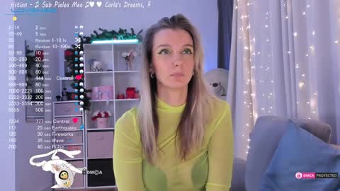 Julia online show from 01/12/25, 08:57