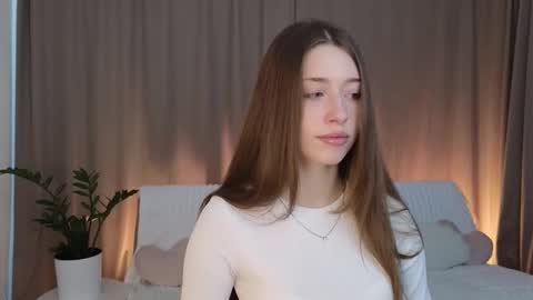 Snapshot of karasanti chatting on 11/13/25, 07:18 karasanti online show from 11/13/25, 07:18