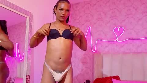 Snapshot of kardycastle7 chatting on 11/08/25, 12:27 Kardy online show from 11/08/25, 12:27