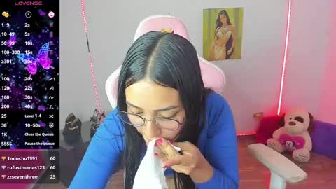 Snapshot of karely_sweet_ chatting on 03/01/25, 10:10 karely_sweet_ online show from 03/01/25, 10:10