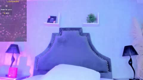 Karely online show from 03/20/26, 01:27