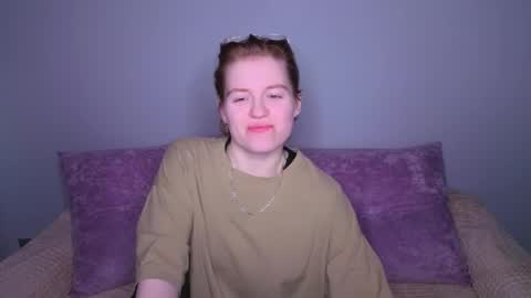 Karen online show from 03/28/26, 01:38