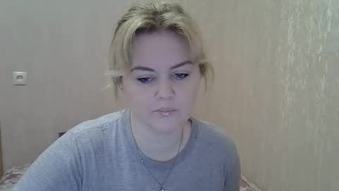 karennelsonx online show from 01/23/25, 11:26