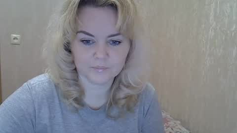 karennelsonx online show from 02/06/25, 01:32