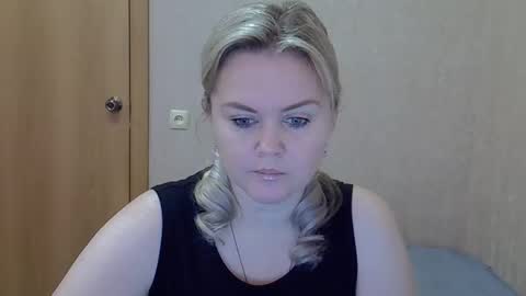 karennelsonx online show from 02/12/26, 09:26