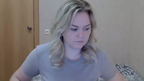 karennelsonx online show from 04/21/26, 07:58