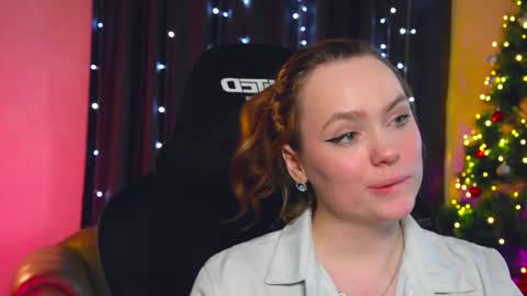 Snapshot of kari_lunna chatting on 01/04/25, 07:13 Karoline online show from 01/04/25, 07:13