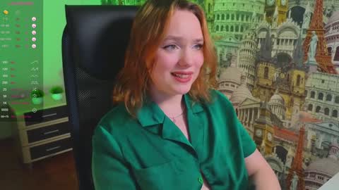 Snapshot of kari_lunna chatting on 01/29/25, 09:33 Karoline online show from 01/29/25, 09:33