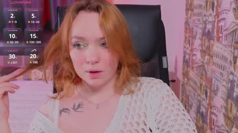 Snapshot of kari_lunna chatting on 02/06/25, 03:37 Karoline online show from 02/06/25, 03:37