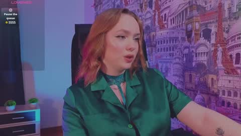 Snapshot of kari_lunna chatting on 02/09/25, 03:22 Karoline online show from 02/09/25, 03:22