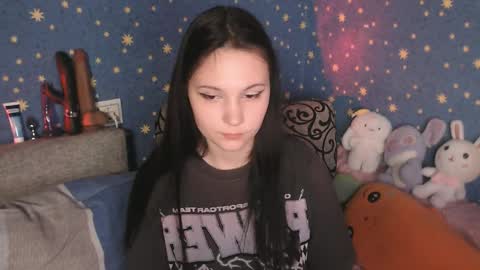 karicherry online show from 04/20/26, 04:43