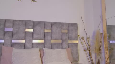 kariina_wong online show from 11/01/25, 07:27