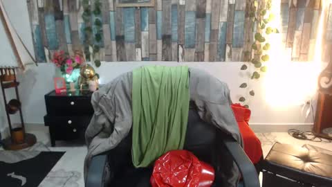 karima_sarabe online show from 09/29/25, 09:19