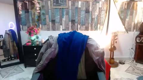 karima_sarabe online show from 10/21/25, 10:21