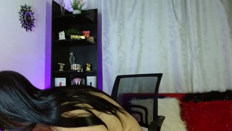 karime lee online show from 01/07/25, 01:28