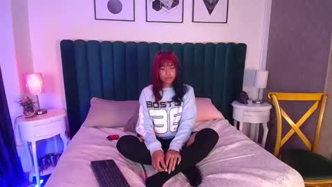 Snapshot of karin_ks chatting on 01/31/25, 06:46 Karina online show from 01/31/25, 06:46