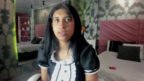 Snapshot of karin_ks chatting on 09/29/25, 07:30 Karina online show from 09/29/25, 07:30
