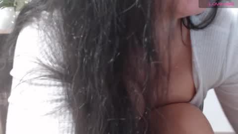 Snapshot of karin_lover chatting on 01/21/25, 09:35 You can call me K  online show from 01/21/25, 09:35