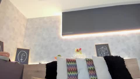 Kari online show from 03/15/26, 11:27