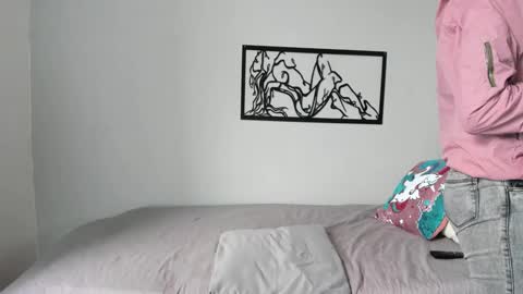 Snapshot of karina_lopez7 chatting on 10/12/25, 02:38 karina_lopez7 online show from 10/12/25, 02:38