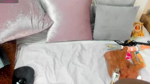 Snapshot of karina_mason chatting on 01/06/25, 03:19 Karina online show from 01/06/25, 03:19