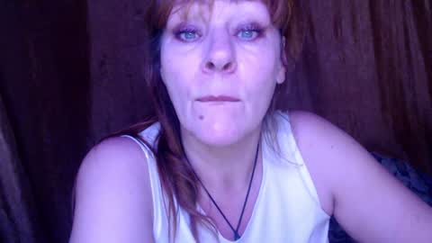 Snapshot of karina_ren chatting on 12/23/24, 07:17 Karina online show from 12/23/24, 07:17