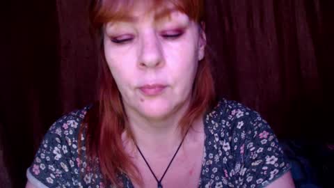Snapshot of karina_ren chatting on 12/26/24, 04:21 Karina online show from 12/26/24, 04:21