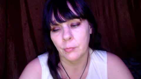 Snapshot of karina_ren chatting on 01/05/25, 01:47 Karina online show from 01/05/25, 01:47
