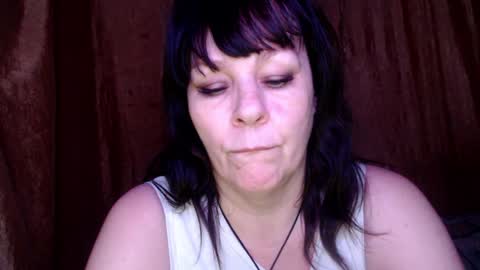 Snapshot of karina_ren chatting on 01/07/25, 04:39 Karina online show from 01/07/25, 04:39