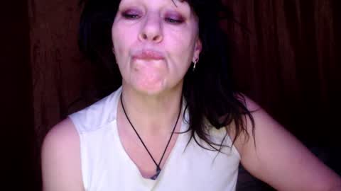 Snapshot of karina_ren chatting on 01/10/25, 04:44 Karina online show from 01/10/25, 04:44
