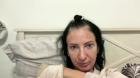 Snapshot of karinablair chatting on 01/07/25, 06:35 Karina online show from 01/07/25, 06:35