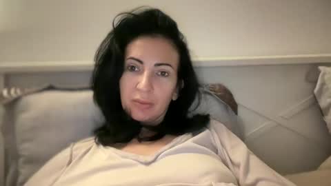 Snapshot of karinablair chatting on 02/17/25, 04:04 Karina online show from 02/17/25, 04:04