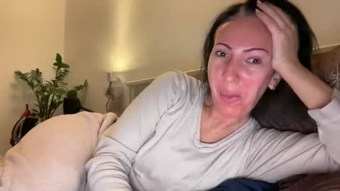 Karina online show from 04/06/26, 08:54