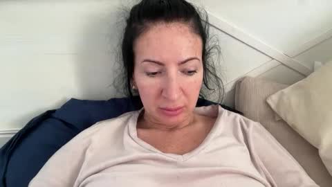 Karina online show from 04/12/26, 07:24