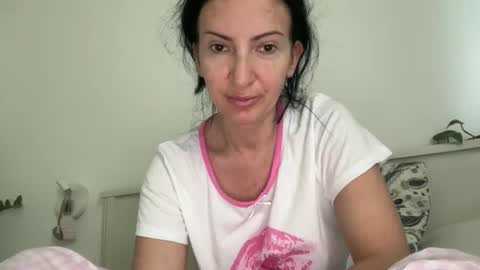 Snapshot of karinablair chatting on 06/10/26, 10:58 Karina online show from 06/10/26, 10:58