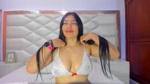 Karina Gomez online show from 09/24/25, 01:47