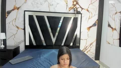 KarinaSimonz online show from 10/22/25, 07:46