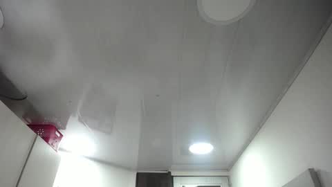 Snapshot of karinbellee chatting on 10/17/25, 12:08 Karin online show from 10/17/25, 12:08