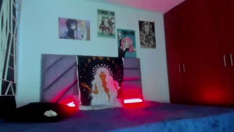 KARINNA  RAVEN online show from 10/30/25, 10:32