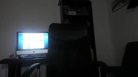 KARINNA  RAVEN online show from 12/21/25, 01:46