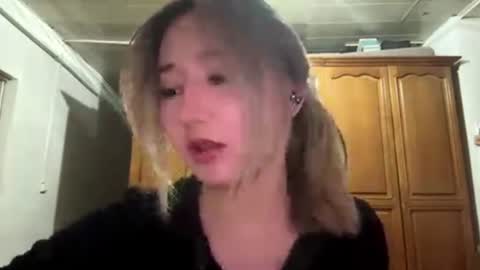 karissagius online show from 06/24/26, 10:03