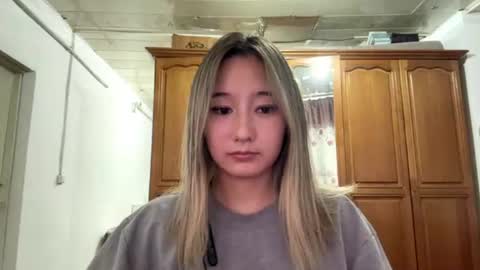 karissagius online show from 06/27/26, 09:03