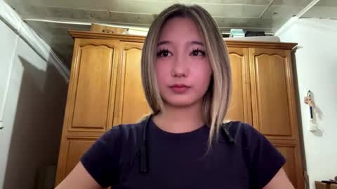 karissagius online show from 06/29/26, 10:15