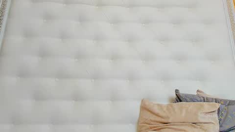 Snapshot of karissia_ chatting on 10/09/25, 07:06 KARISSIA online show from 10/09/25, 07:06