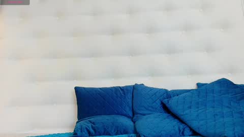 KARISSIA online show from 03/27/26, 08:26