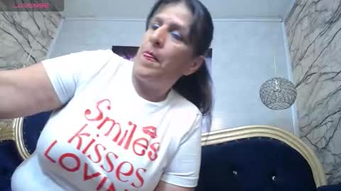 Snapshot of karito_mature17 chatting on 10/02/25, 11:17 Karito online show from 10/02/25, 11:17