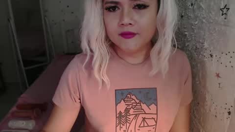 karla online show from 01/04/25, 02:04