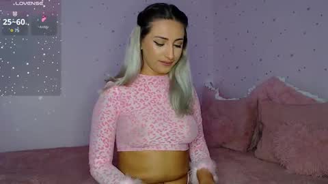 Andreea Fun it s my name online show from 11/30/25, 03:05