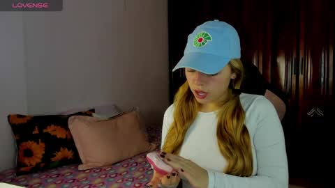 Snapshot of karla_charloby chatting on 05/05/26, 02:58 Karla online show from 05/05/26, 02:58